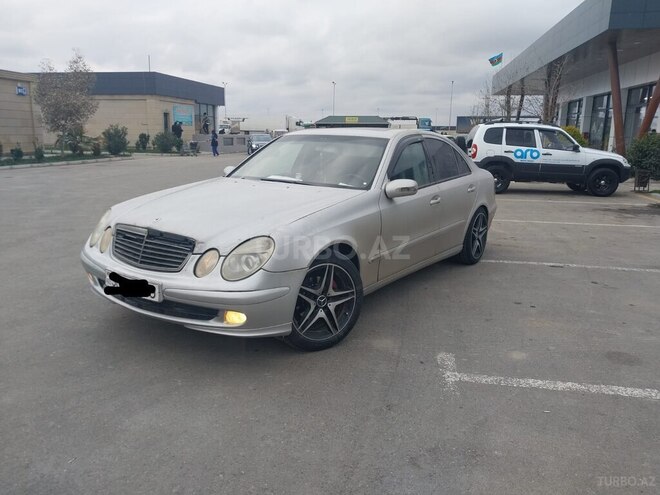 Mercedes E 220 2003, 685,649 km - 2.2 l - Bakı