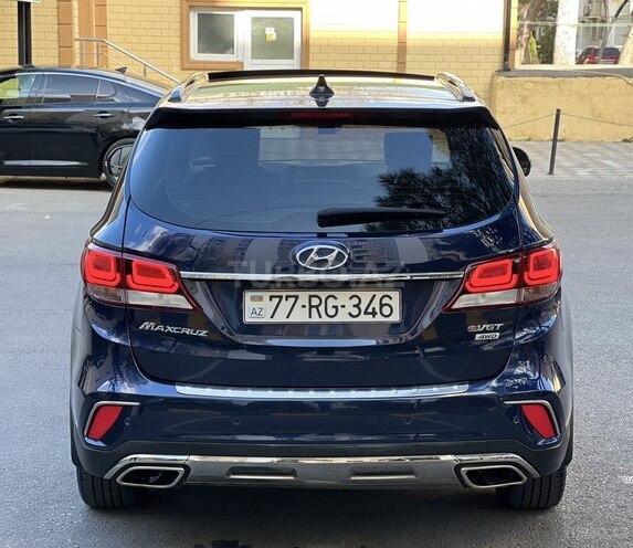 Hyundai Grand Santa Fe 2016, 70,000 km - 2.2 л - Bakı