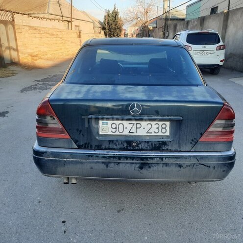 Mercedes C 220 2000, 455,000 km - 2.2 л - Bakı