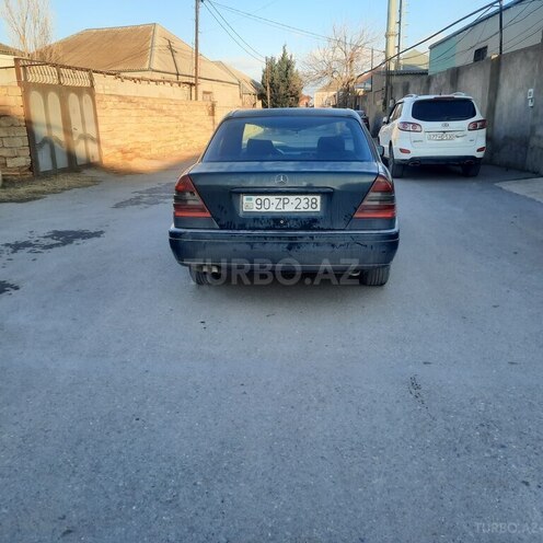 Mercedes C 220 2000, 455,000 km - 2.2 л - Bakı