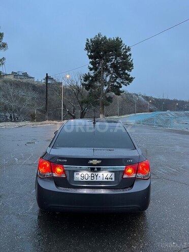 Chevrolet Cruze 2010, 276,000 km - 1.4 l - Quba
