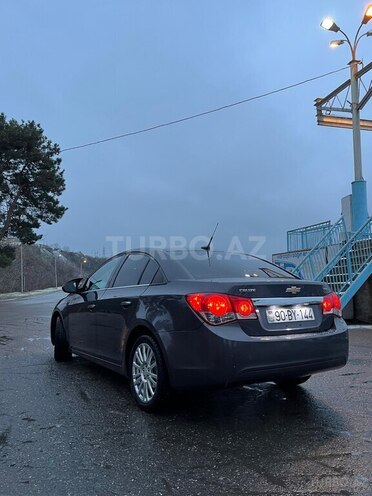Chevrolet Cruze 2010, 276,000 km - 1.4 l - Quba