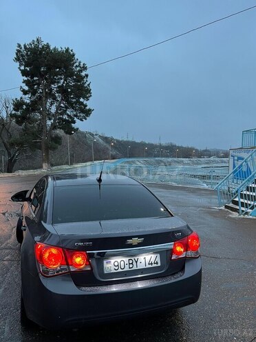 Chevrolet Cruze 2010, 276,000 km - 1.4 l - Quba