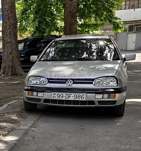 Volkswagen Golf 1997, 197,000 km - 1.8 l - Gəncə