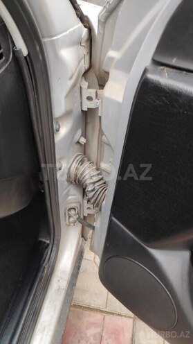 Volkswagen Golf 1997, 197,000 km - 1.8 l - Gəncə