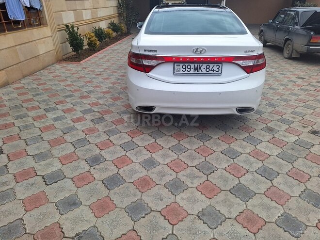 Hyundai Grandeur 2013, 178,000 km - 2.4 л - Qazax