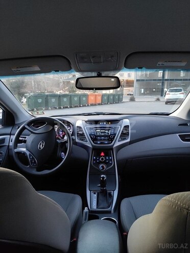 Hyundai Elantra 2015, 45,000 km - 1.8 л - Bakı