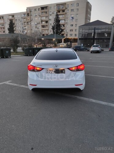 Hyundai Elantra 2015, 45,000 km - 1.8 л - Bakı