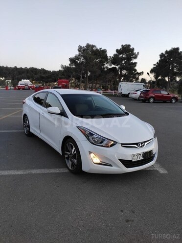 Hyundai Elantra 2015, 45,000 km - 1.8 л - Bakı