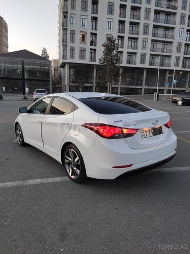 Hyundai Elantra 2015, 45,000 km - 1.8 л - Bakı