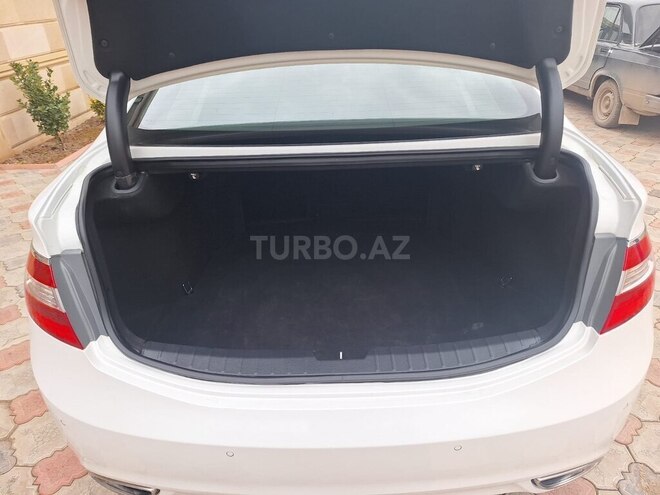 Hyundai Grandeur 2013, 178,000 km - 2.4 л - Qazax