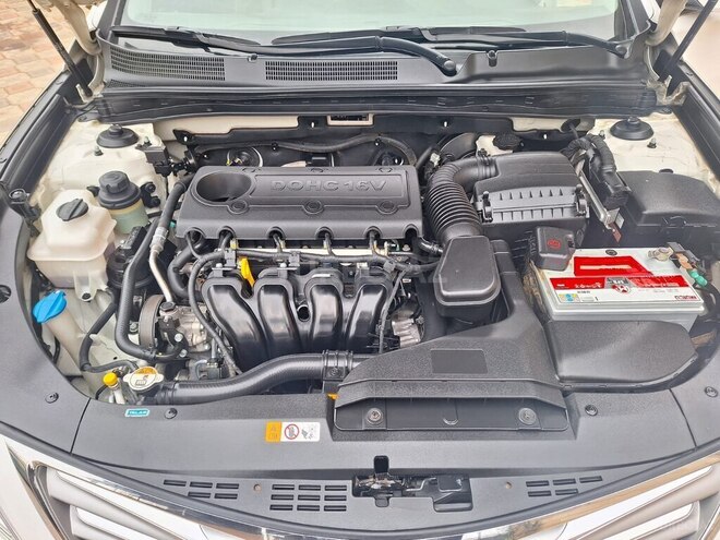 Hyundai Grandeur 2013, 178,000 km - 2.4 л - Qazax