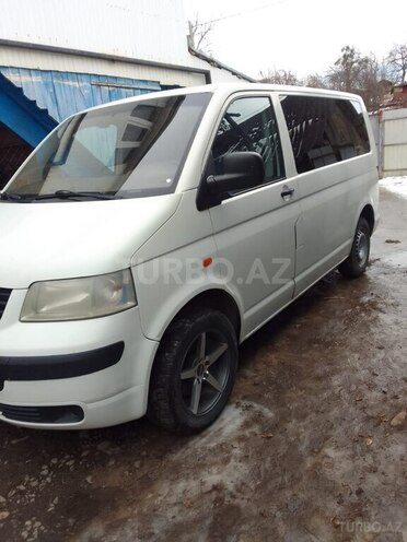 Volkswagen Transporter 2006, 17,000 km - 2.5 l - Qusar