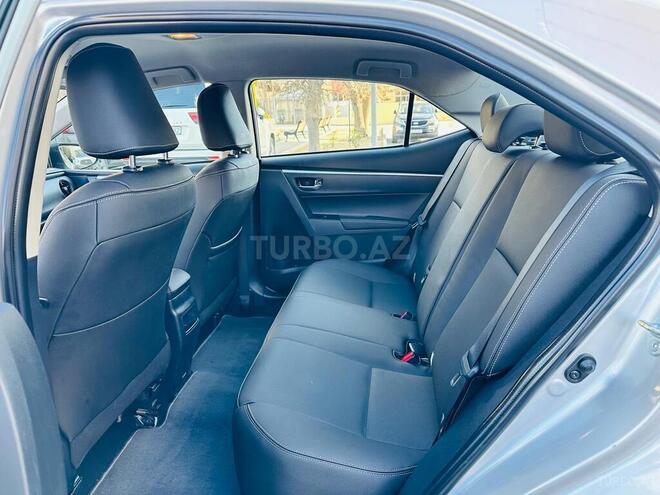 Toyota Corolla 2017, 64,107 km - 1.6 l - Bakı