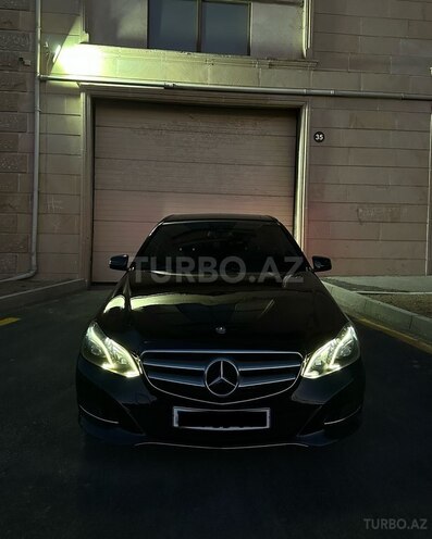 Mercedes E 220 2015, 216,000 km - 2.2 l - Bakı
