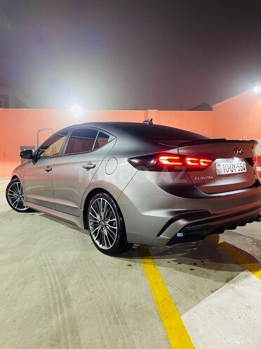 Hyundai Elantra 2017, 50,100 km - 1.6 л - Bakı