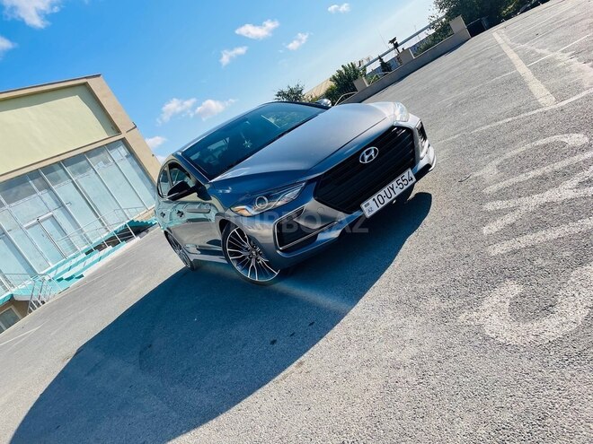 Hyundai Elantra 2017, 50,100 km - 1.6 л - Bakı