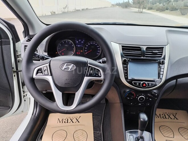 Hyundai Accent 2013, 185,000 km - 1.6 l - Sumqayıt