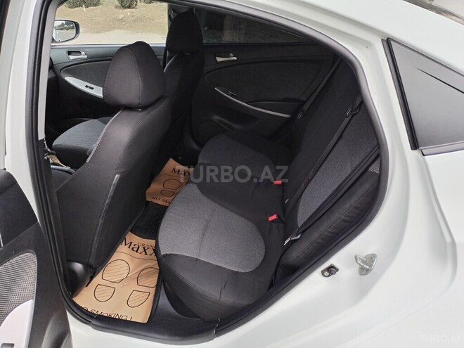 Hyundai Accent 2013, 185,000 km - 1.6 l - Sumqayıt