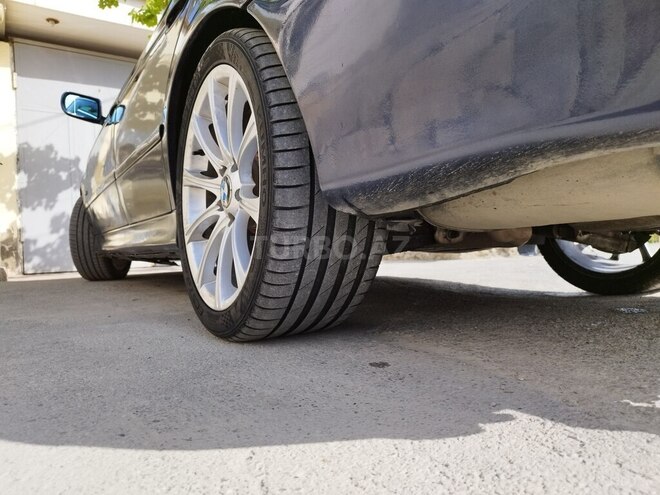 BMW 525 2002, 430,000 km - 2.5 l - Bakı