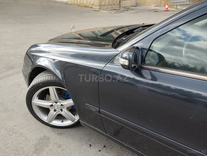 Mercedes E 220 2002, 345,000 km - 2.2 l - Bakı