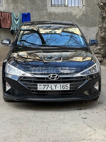 Hyundai Elantra 2019, 176,000 km - 1.6 l - Bakı