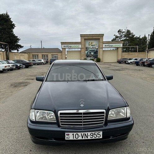 Mercedes C 200 1996, 360,000 km - 2.0 l - Naftalan