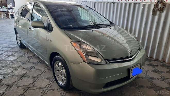 Toyota Prius 2007, 302,000 km - 1.5 l - Salyan