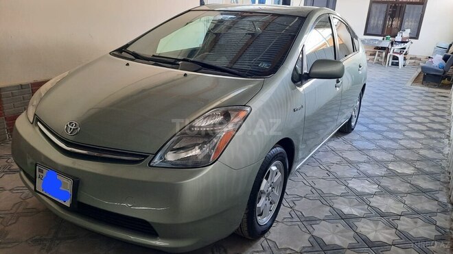 Toyota Prius 2007, 302,000 km - 1.5 l - Salyan