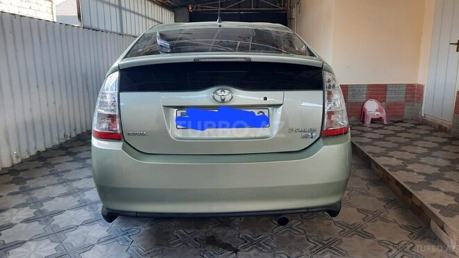Toyota Prius 2007, 302,000 km - 1.5 l - Salyan