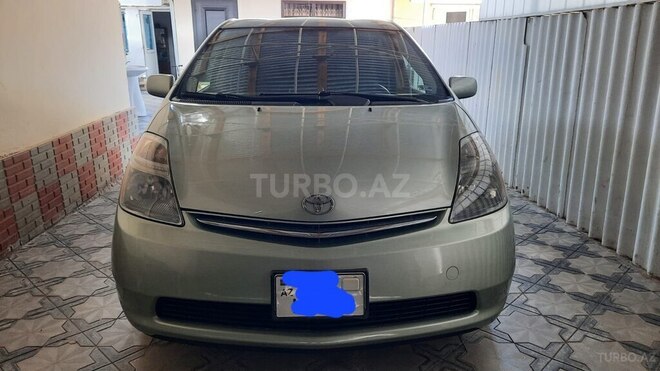 Toyota Prius 2007, 302,000 km - 1.5 l - Salyan