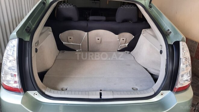 Toyota Prius 2007, 302,000 km - 1.5 l - Salyan