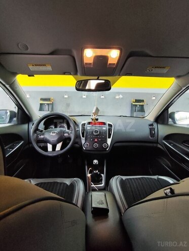 Kia Ceed 2009, 216,700 km - 1.4 л - Bakı
