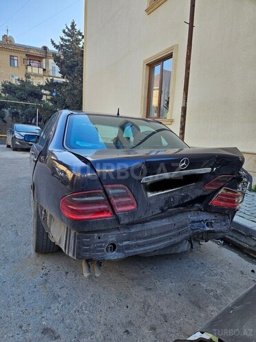 Mercedes E 230 1996, 300,000 km - 2.3 l - Bakı