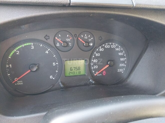 Ford Transit 2007, 243,000 km - 2.4 л - Bakı