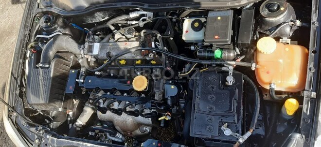 Opel Astra 2001, 241,000 km - 1.6 l - Bakı