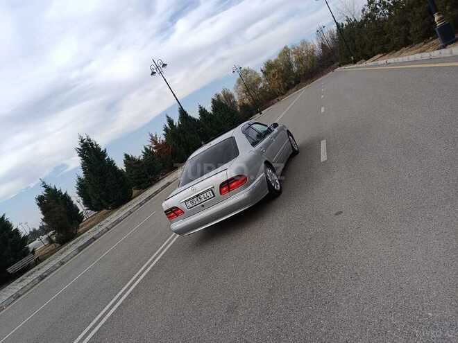 Mercedes E 240 1999, 350,000 km - 2.4 l - Ağdaş