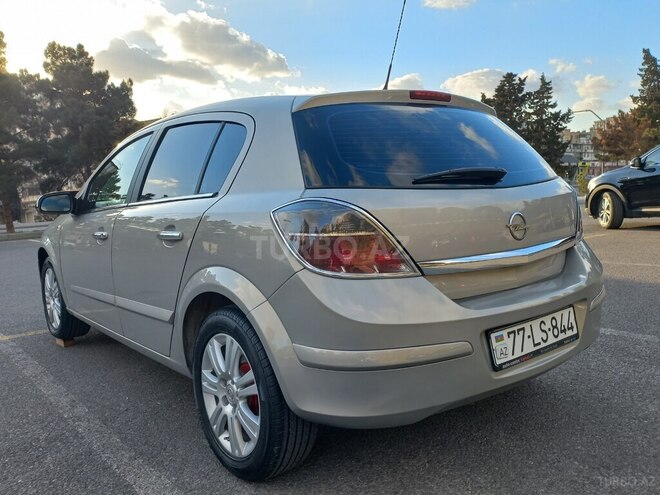 Opel Astra 2009, 191,000 km - 1.3 l - Bakı
