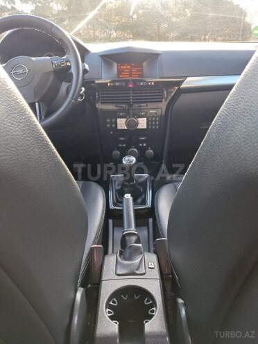 Opel Astra 2009, 191,000 km - 1.3 l - Bakı