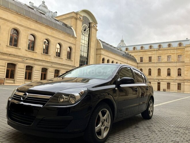 Opel Astra 2005, 245,000 km - 1.4 l - Bakı