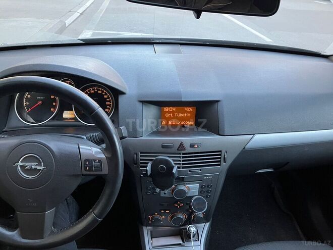 Opel Astra 2005, 245,000 km - 1.4 l - Bakı