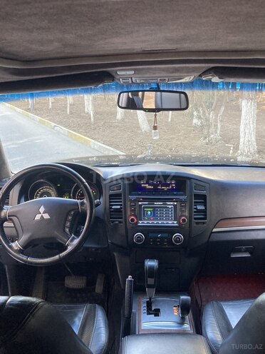 Mitsubishi Pajero 2006, 310,000 km - 3.0 l - Xırdalan