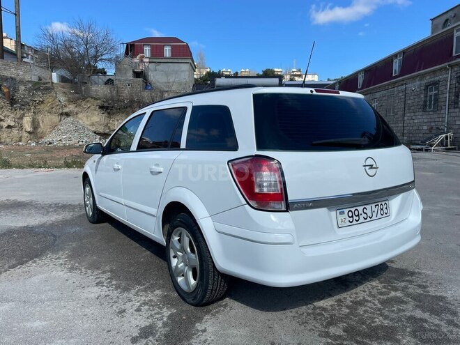 Opel Astra 2009, 198,000 km - 1.3 l - Bakı