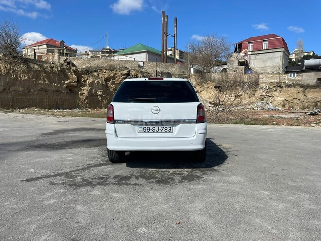 Opel Astra 2009, 198,000 km - 1.3 l - Bakı