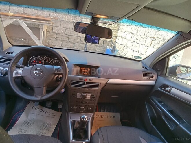Opel Astra 2005, 274,000 km - 1.4 l - Bakı