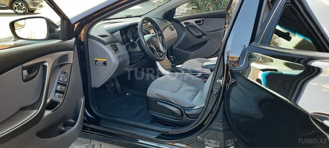 Hyundai Elantra 2015, 125,000 km - 1.8 л - Bakı