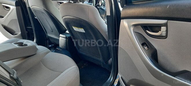 Hyundai Elantra 2015, 125,000 km - 1.8 л - Bakı