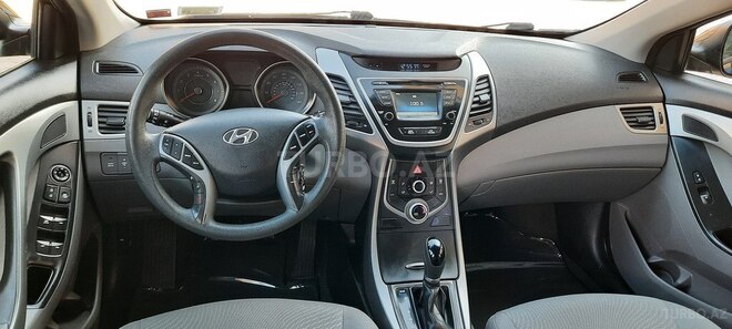 Hyundai Elantra 2015, 125,000 km - 1.8 л - Bakı