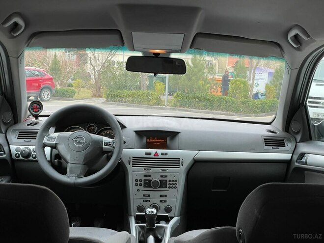 Opel Astra 2009, 198,000 km - 1.3 l - Bakı