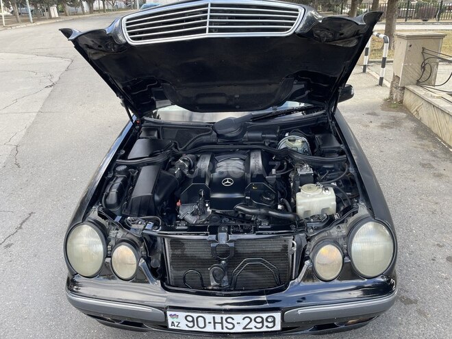 Mercedes E 240 2000, 413,000 km - 2.4 л - Bakı